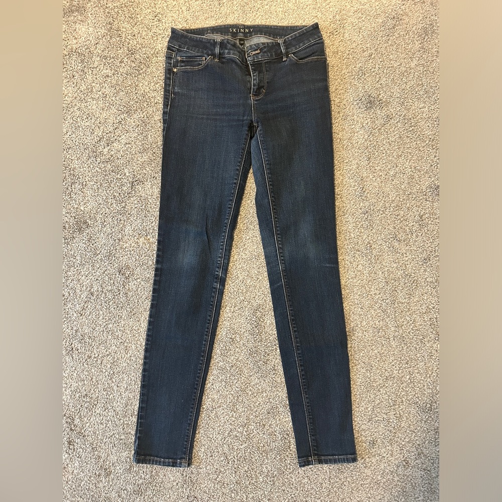 WHBM The Skinny in Darker Wash Size 0